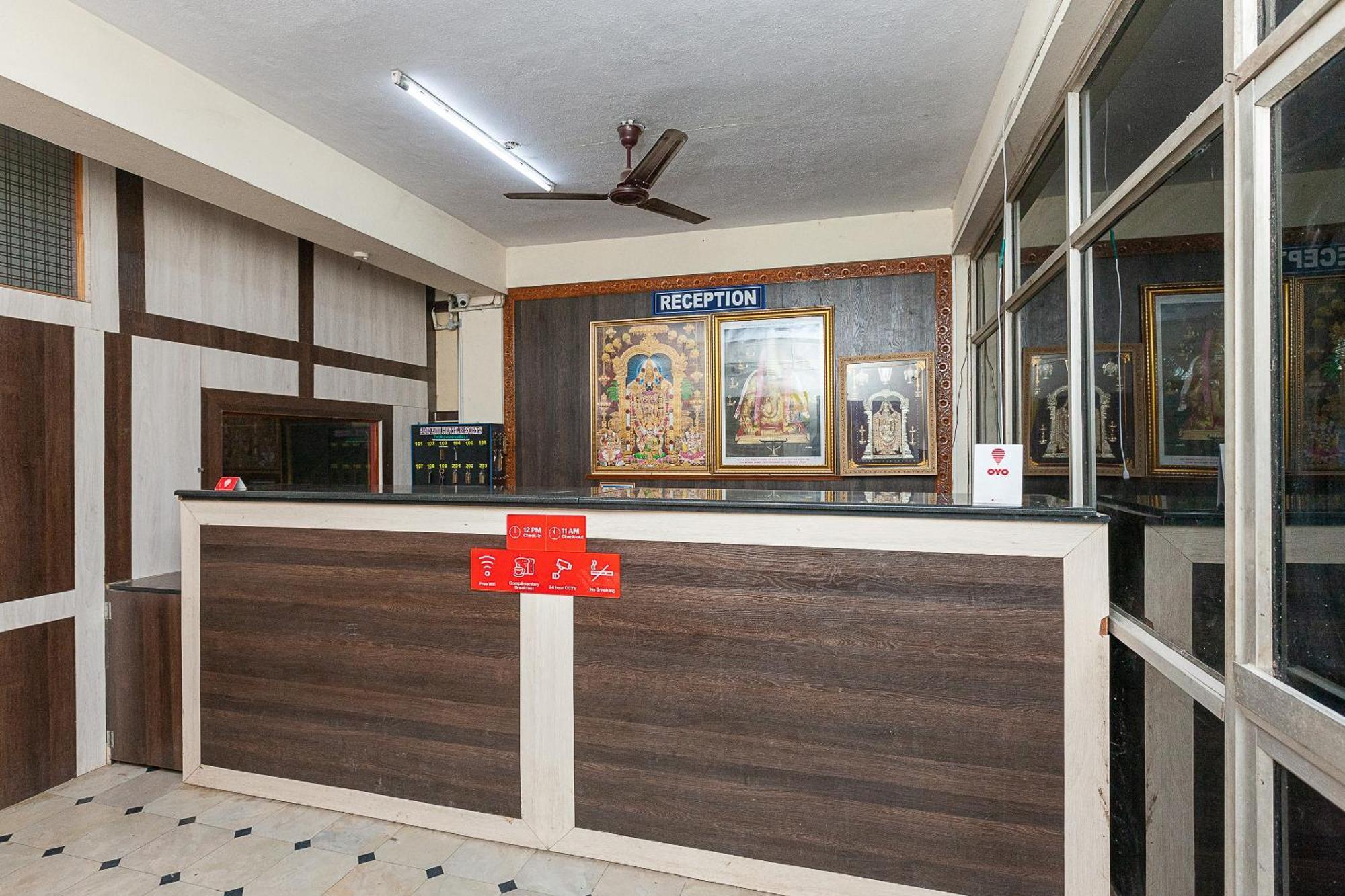 Collection O Ammayi Hotels & Resorts Tiruvannámalaj Kültér fotó