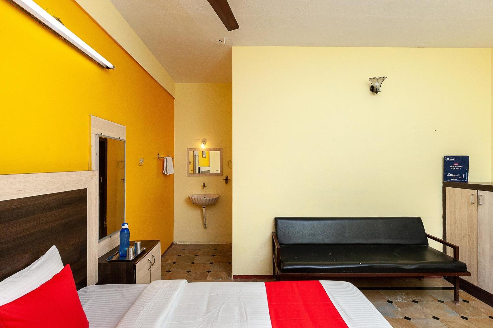 Collection O Ammayi Hotels & Resorts Tiruvannámalaj Kültér fotó