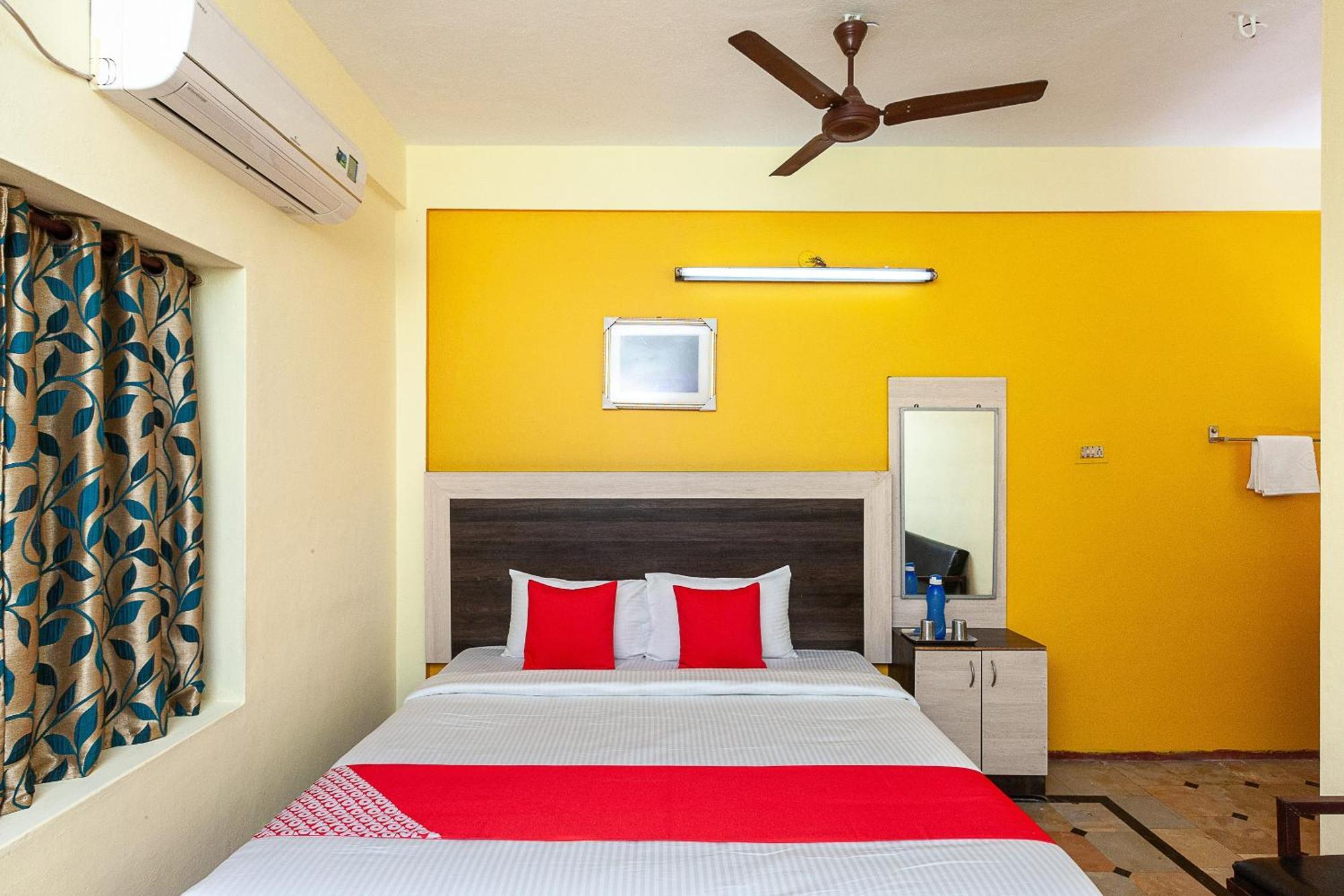 Collection O Ammayi Hotels & Resorts Tiruvannámalaj Kültér fotó